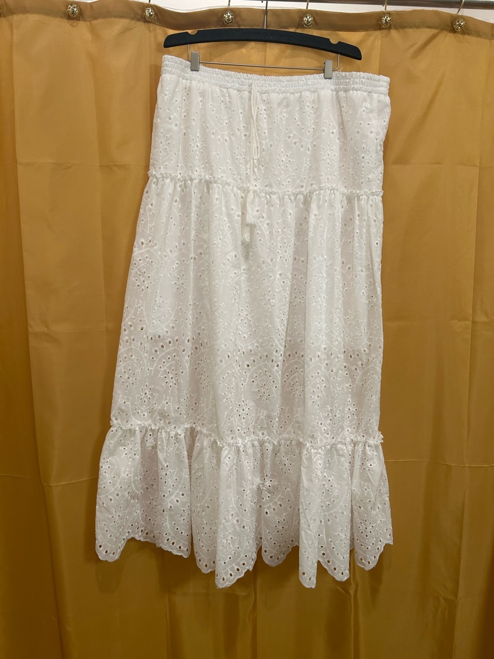 SHEIN White Eyelet Tiered Maxi Skirt